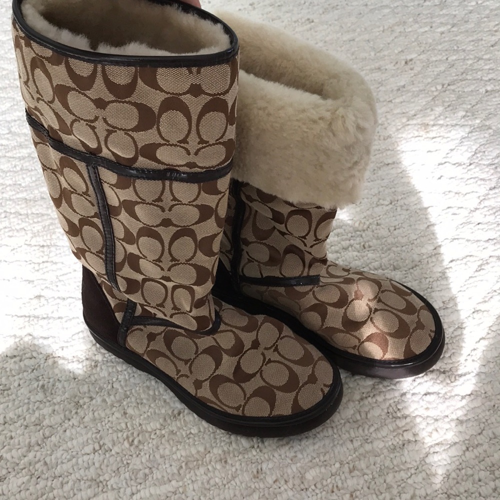 Coach winter boots